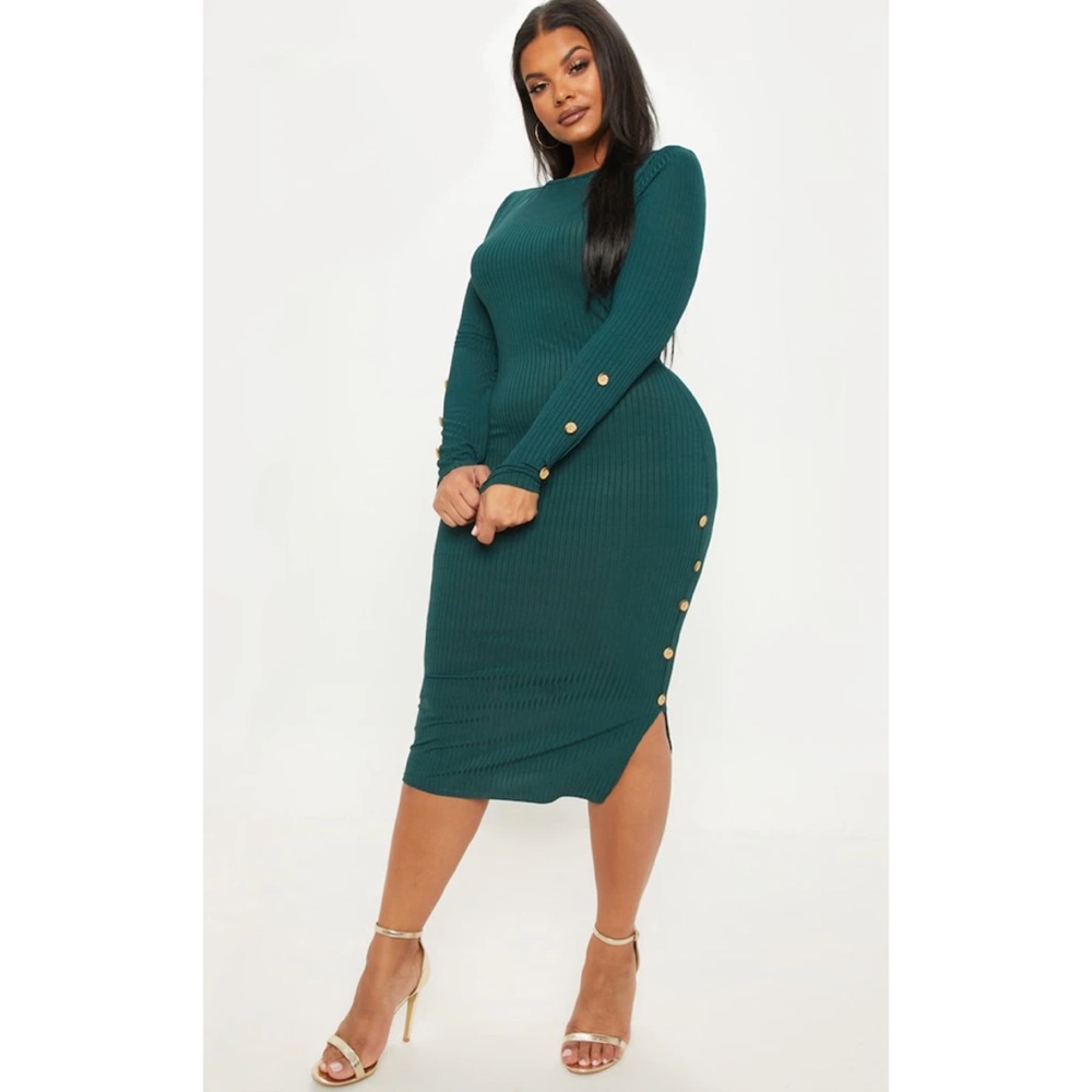 New w tag - Emerald Green MIDI dress